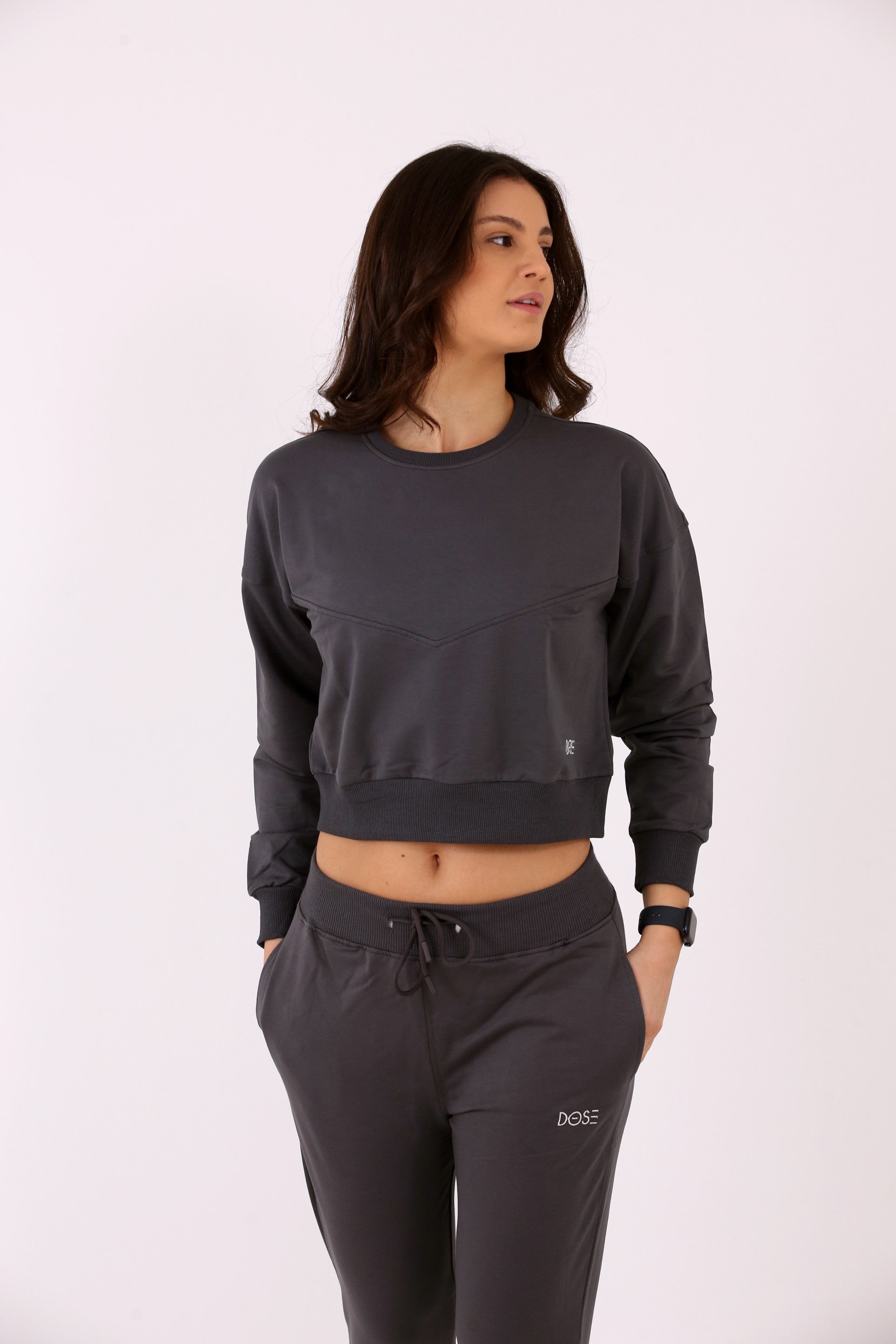 ANDORRA - Oversized Crop Crewneck