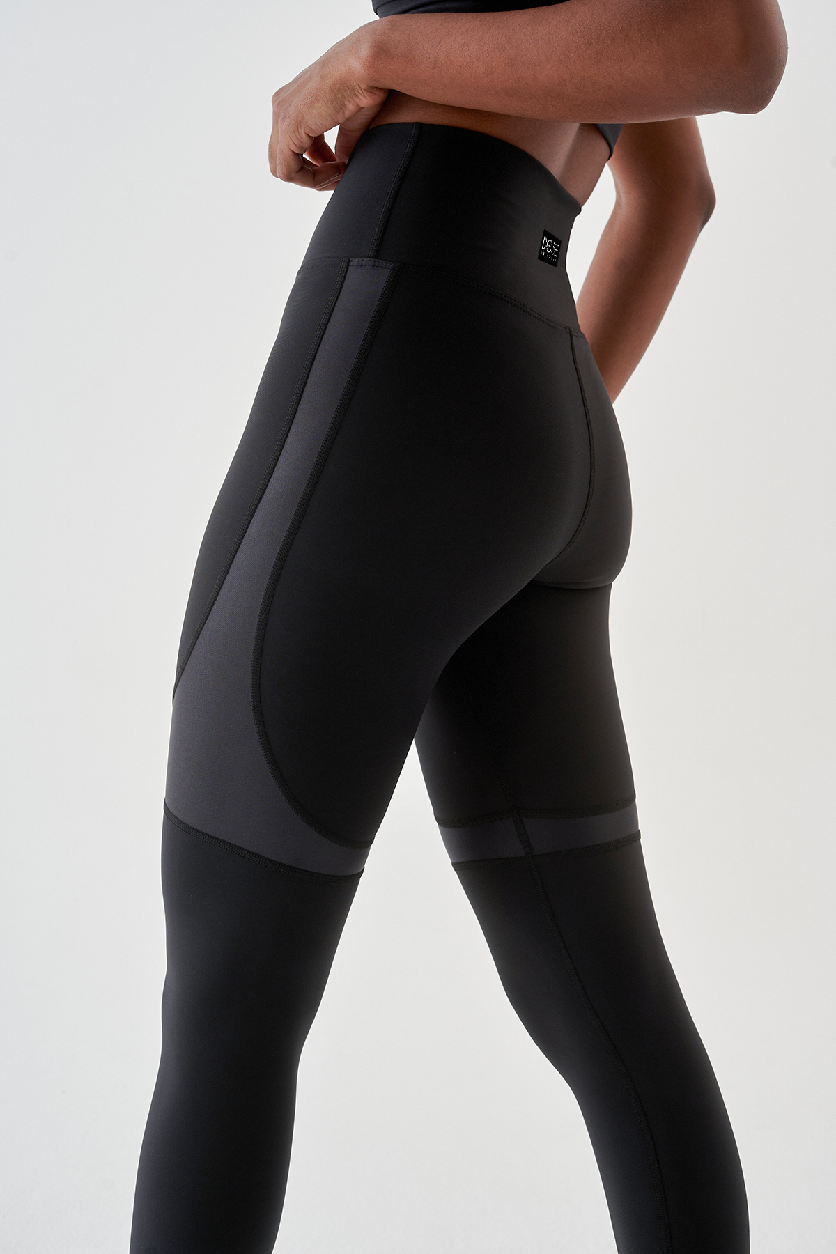 AMSTERDAM - Bright Line Sports Leggings